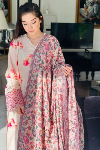 Superfine Pure Merino Kaani Jaamawar Shawl - Viola & Bouquet - Zooni | Kashmir Originals Superfine Pure Merino Kaani Jaamawar Shawl - Viola & Bouquet - Zooni | Kashmir Originals