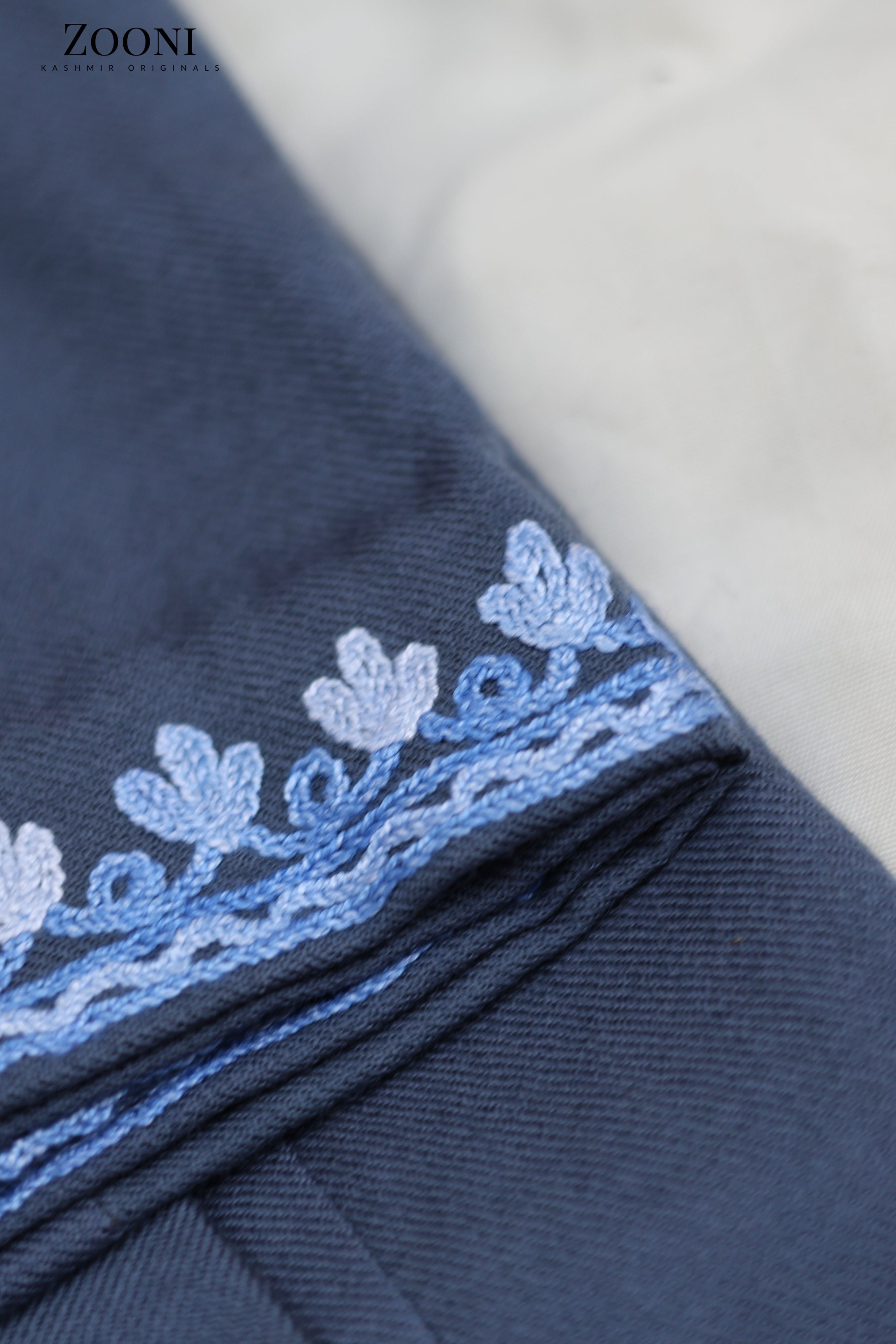 Pure Wool Hand Embroidered Kashmiri Pheran/Feran: Aari (Stitched)